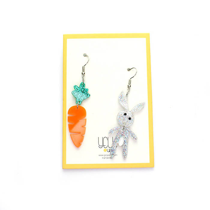 Bunny Rabbit and Carrot freeshipping - GIN & JACQIE